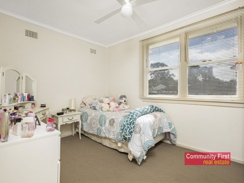 27 Aberdeen Road, Busby NSW 2168