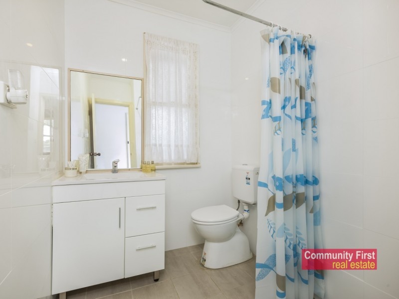27 Aberdeen Road, Busby NSW 2168