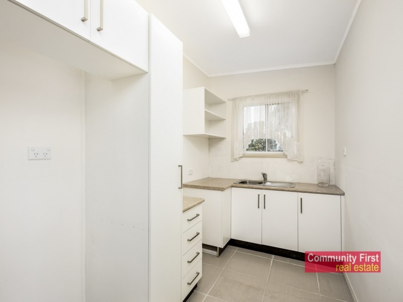 27 Aberdeen Road, Busby NSW 2168