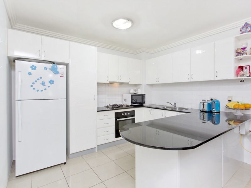 11/9-11 Bathurst Street, Liverpool NSW 2170