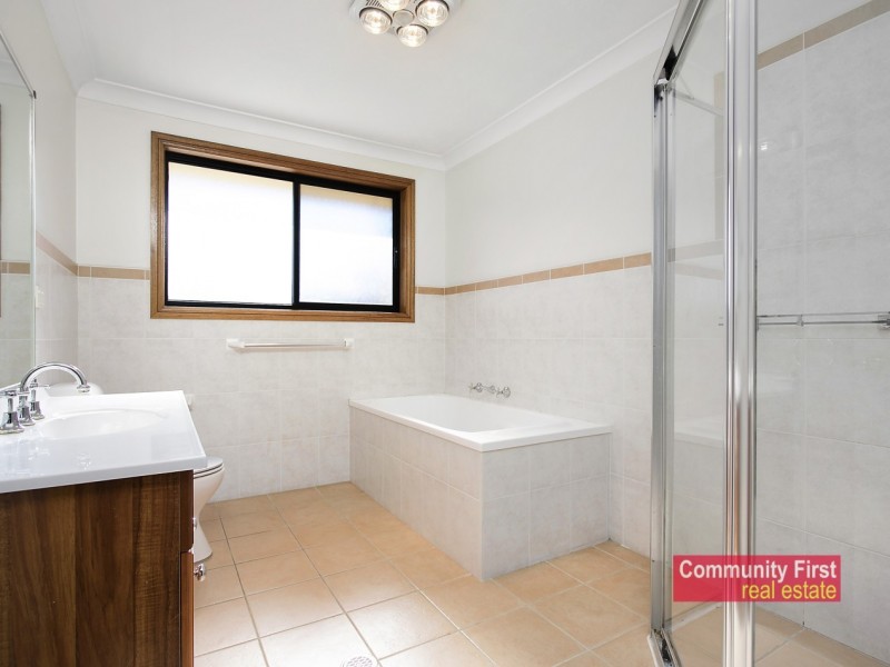 3 Mondovi Close, Prestons NSW 2170