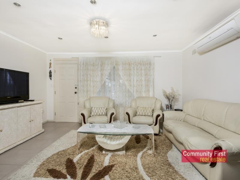 27 Aberdeen Road, Busby NSW 2168