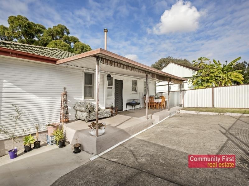 27 Aberdeen Road, Busby NSW 2168
