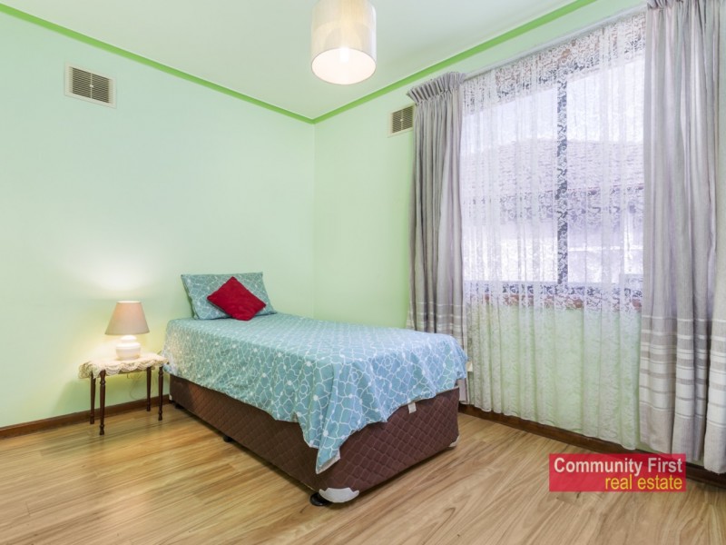 40 Brain Avenue, Lurnea NSW 2170