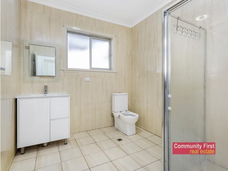 8a Woodlands Road, Liverpool NSW 2170