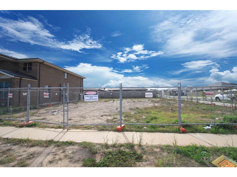 39 Owens Street, Spring Farm NSW 2570