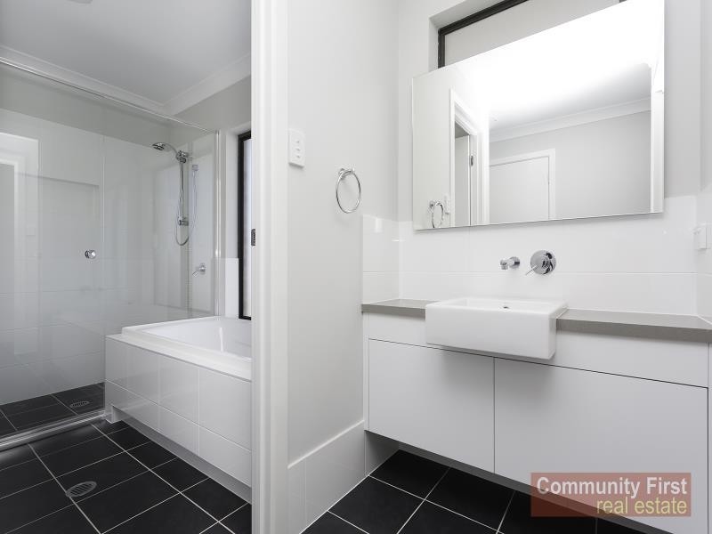 423 McFarlane Road, Edmondson Park NSW 2174