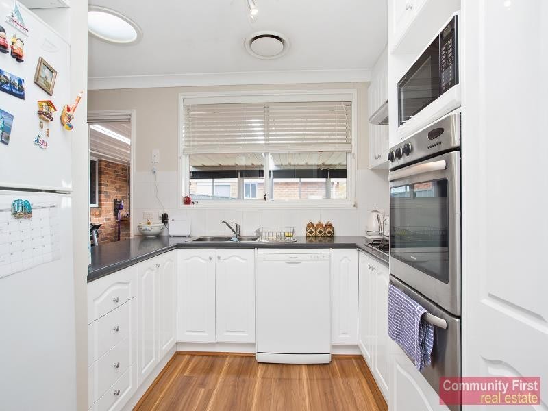 7 Scobie Place, Mount Annan NSW 2567