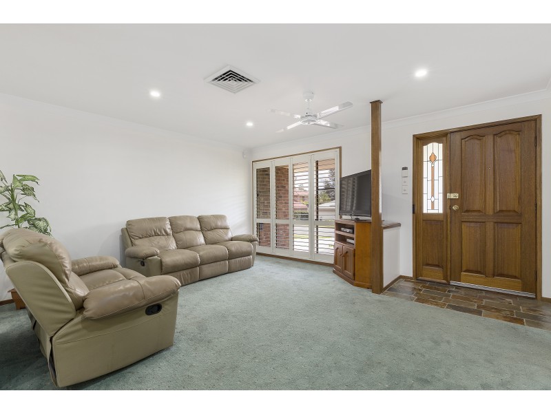 18 Pearce Place, Narellan Vale NSW 2567