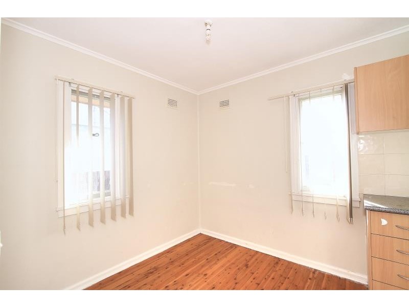 79 Hill Road, Lurnea NSW 2170