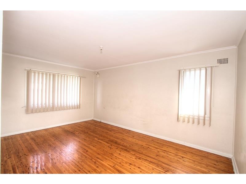 79 Hill Road, Lurnea NSW 2170