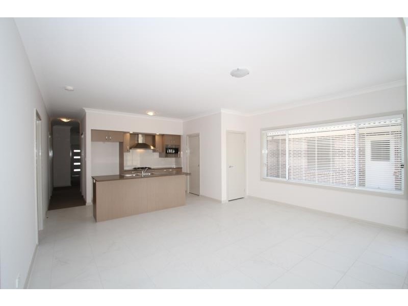 46 Bryant Street, Middleton Grange NSW 2171