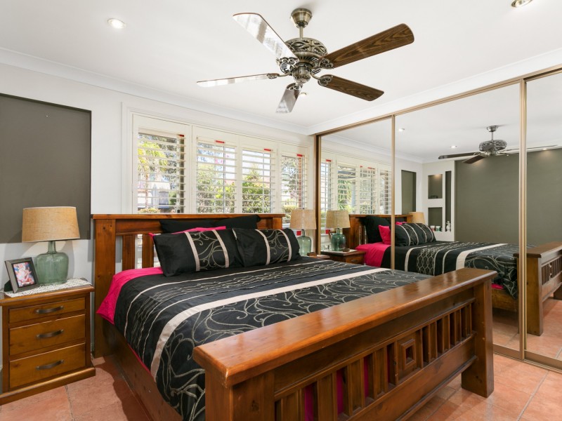 39 Pine Road, Casula NSW 2170