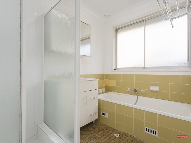 13 Birch Avenue, Casula NSW 2170