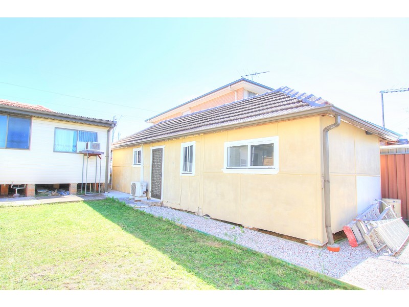 96A The Boulevarde, Fairfield Heights NSW 2165
