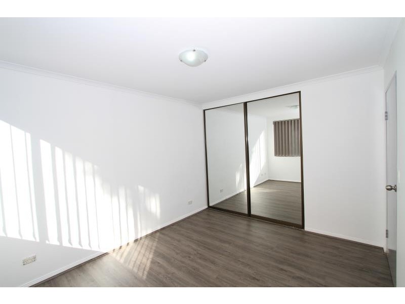 94/142 Moore Street, Liverpool NSW 2170