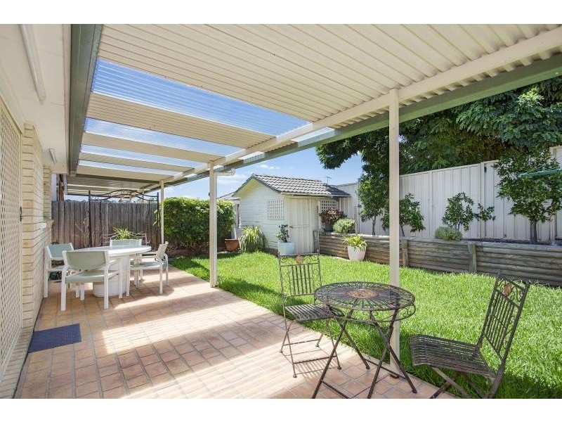 12 Blackburn Avenue, West Hoxton NSW 2171
