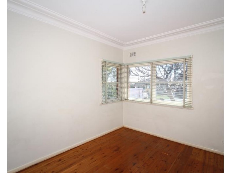 4 Danalam Street, Liverpool NSW 2170