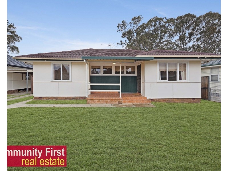 30 Eureka Cresent, Sadleir NSW 2168