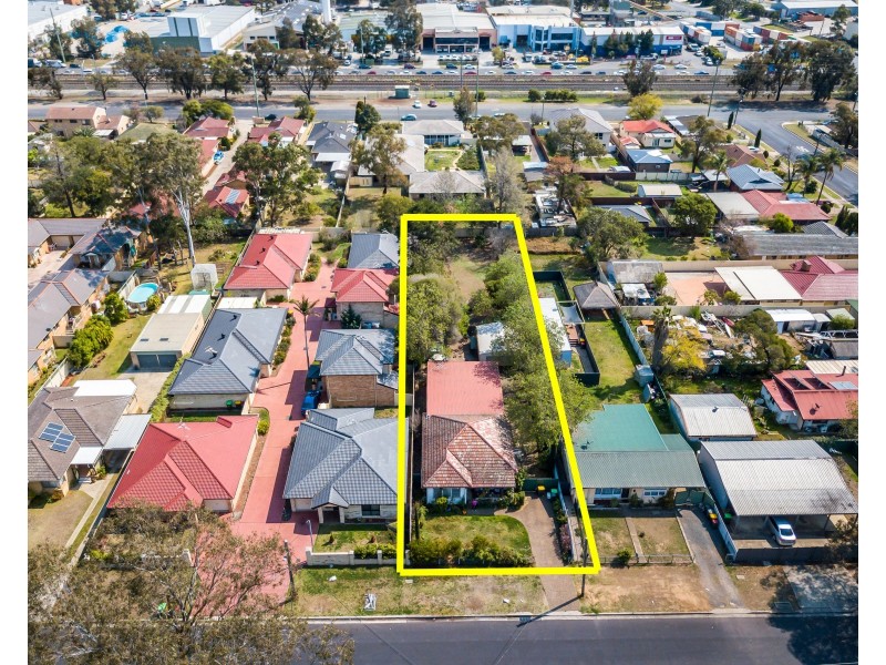 43 Surrey Street, Minto NSW 2566
