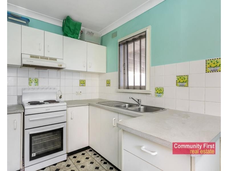 9 St Johns Road, Busby NSW 2168