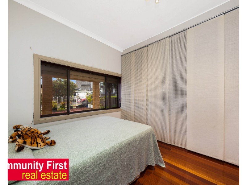 33 West Street, Lurnea NSW 2170