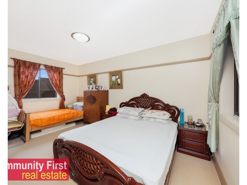 33 West Street, Lurnea NSW 2170