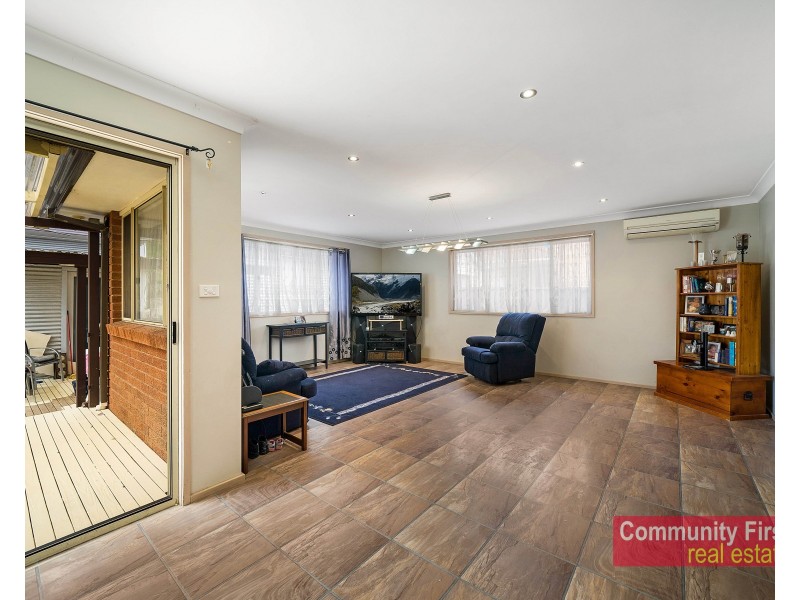 10 Euroka Street, Ingleburn NSW 2565