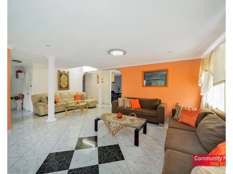 76 Strickland Cresent, Ashcroft NSW 2168