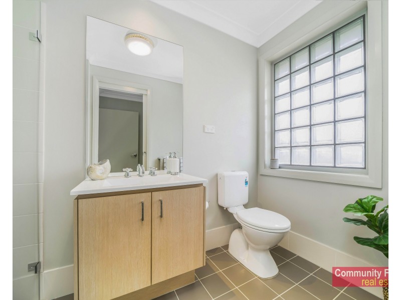 13 Bellona Terrace, Glenfield NSW 2167