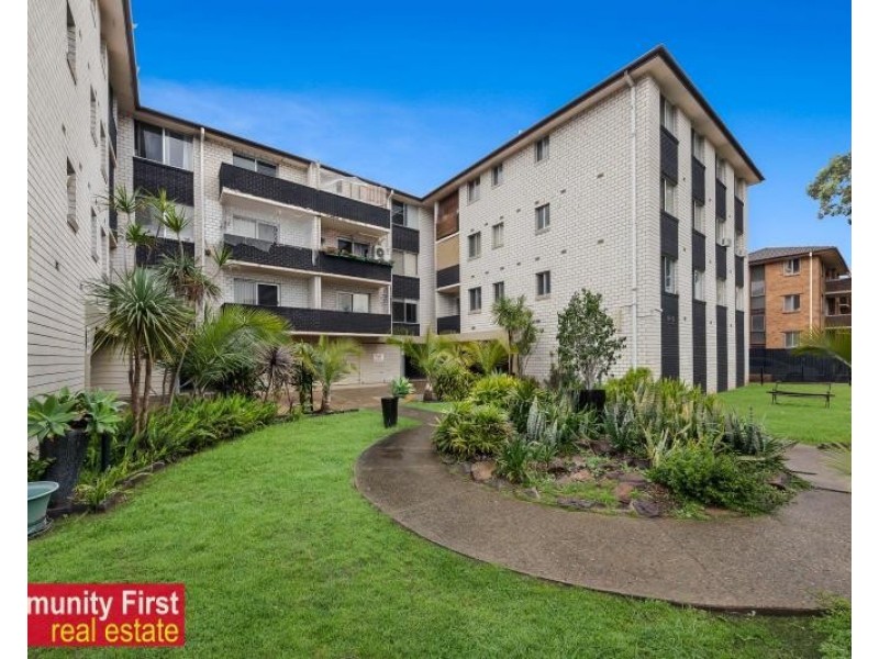 26/12 Goulburn Street, Warwick Farm NSW 2170
