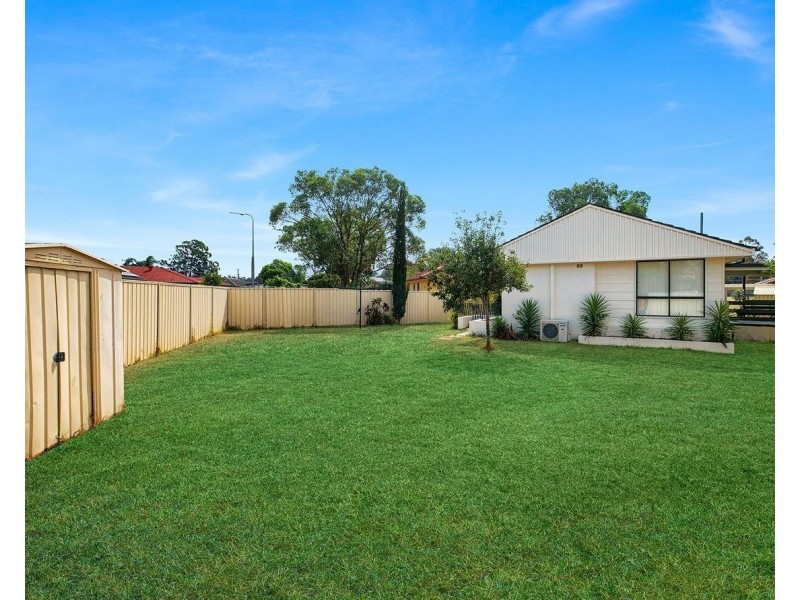 10 Garnet Place, Cartwright NSW 2168