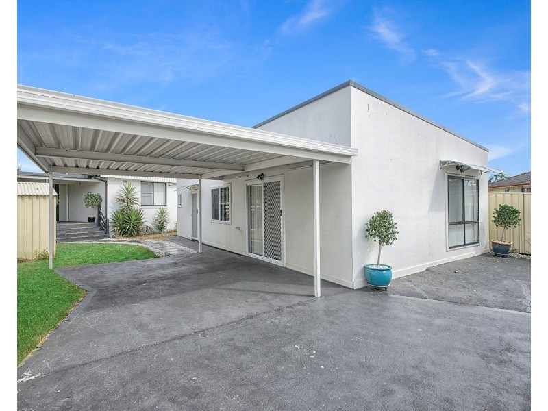 10 Garnet Place, Cartwright NSW 2168