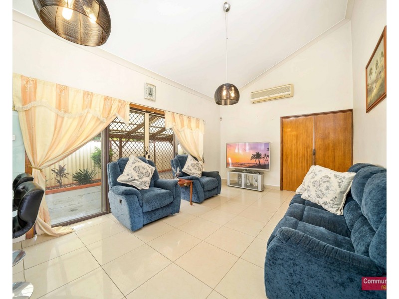 6 Hillview Parade, Lurnea NSW 2170