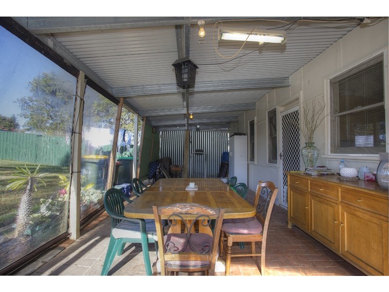 16 Parsons Street, Ashcroft NSW 2168