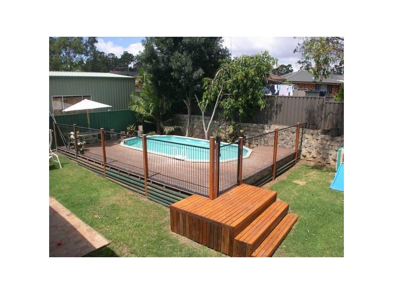 West Hoxton NSW 2171