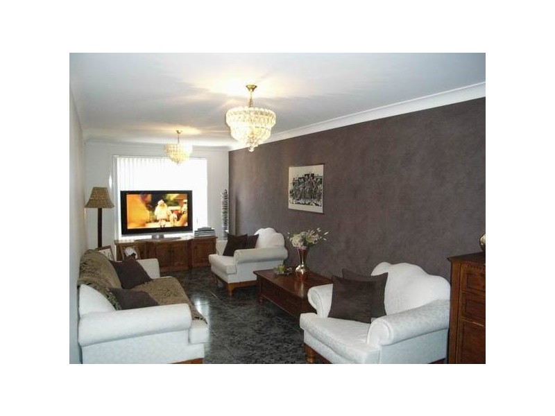 Greenfield Park NSW 2176