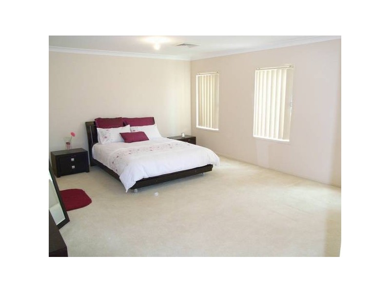 West Hoxton NSW 2171