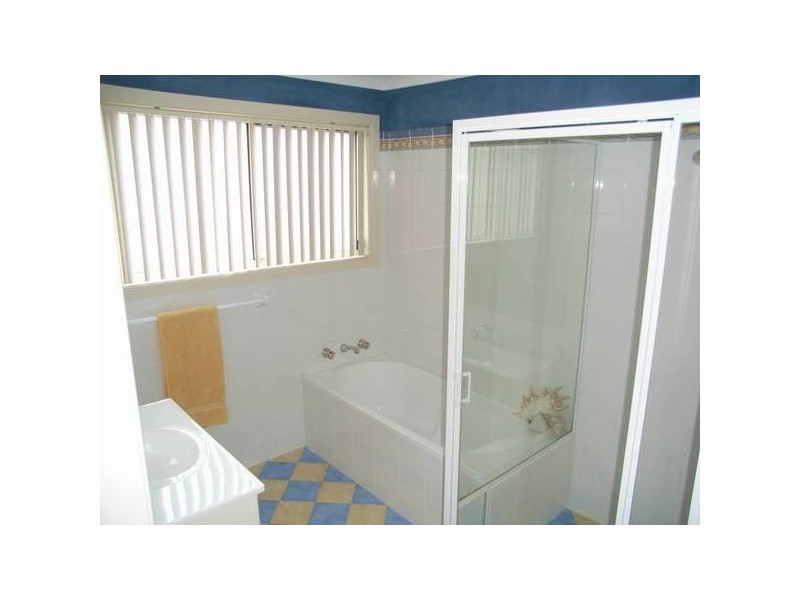 West Hoxton NSW 2171