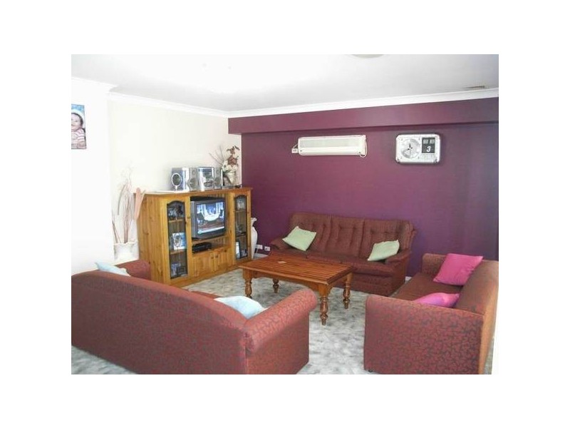 West Hoxton NSW 2171