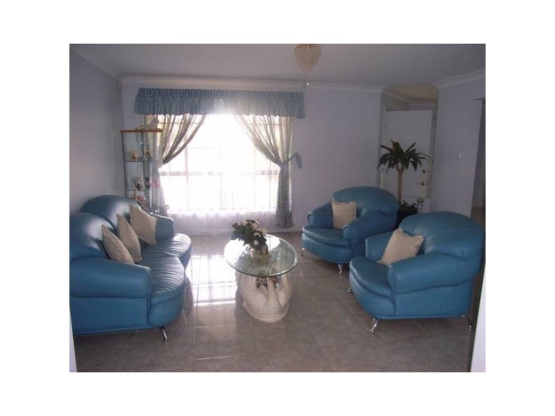 West Hoxton NSW 2171