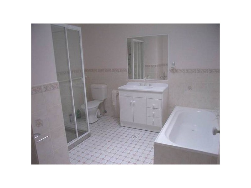 West Hoxton NSW 2171