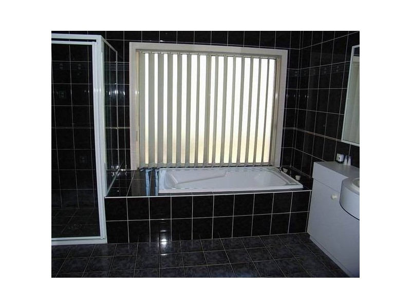 Prestons NSW 2170