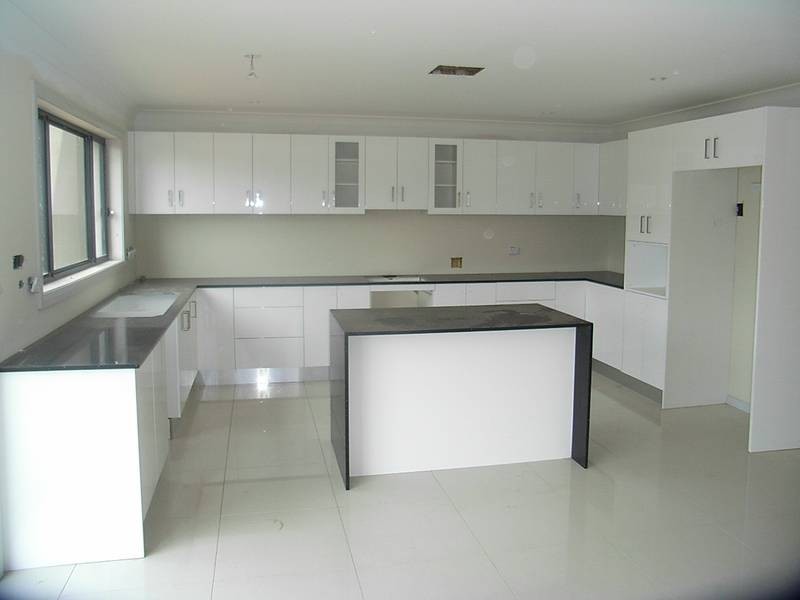 Glen Alpine NSW 2560