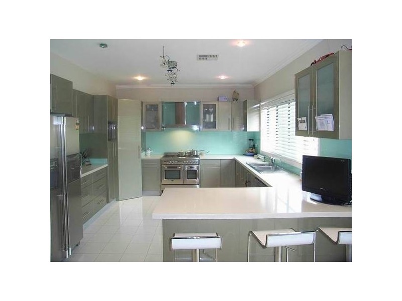 West Hoxton NSW 2171