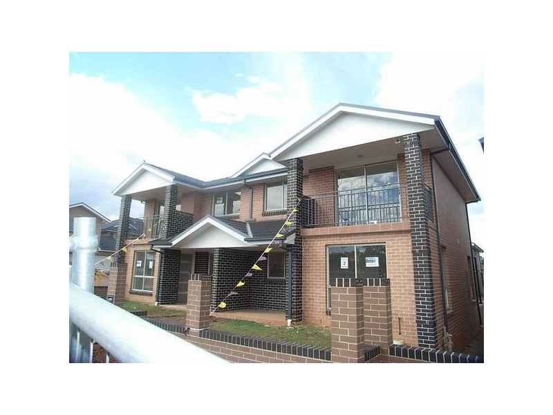 2/170 Glenfield Road, Casula NSW 2170