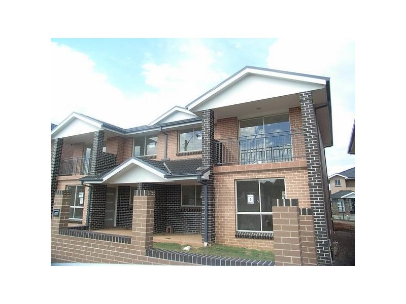 4/170 Glenfield Road, Casula NSW 2170