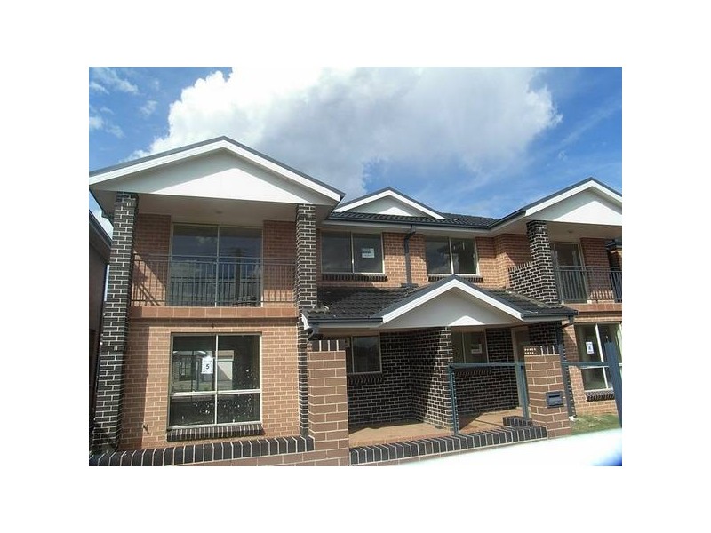 5/170 Glenfield Road, Casula NSW 2170