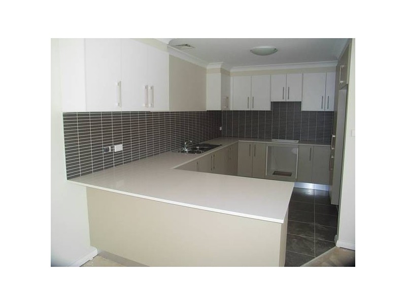 7/170 Glenfield Road, Casula NSW 2170