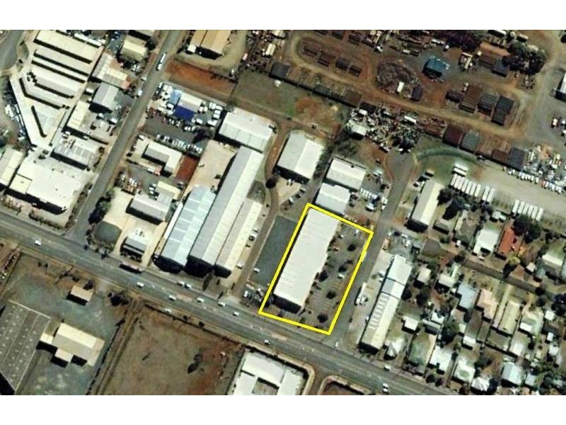 2/305 Taylor Street, Toowoomba QLD 4350